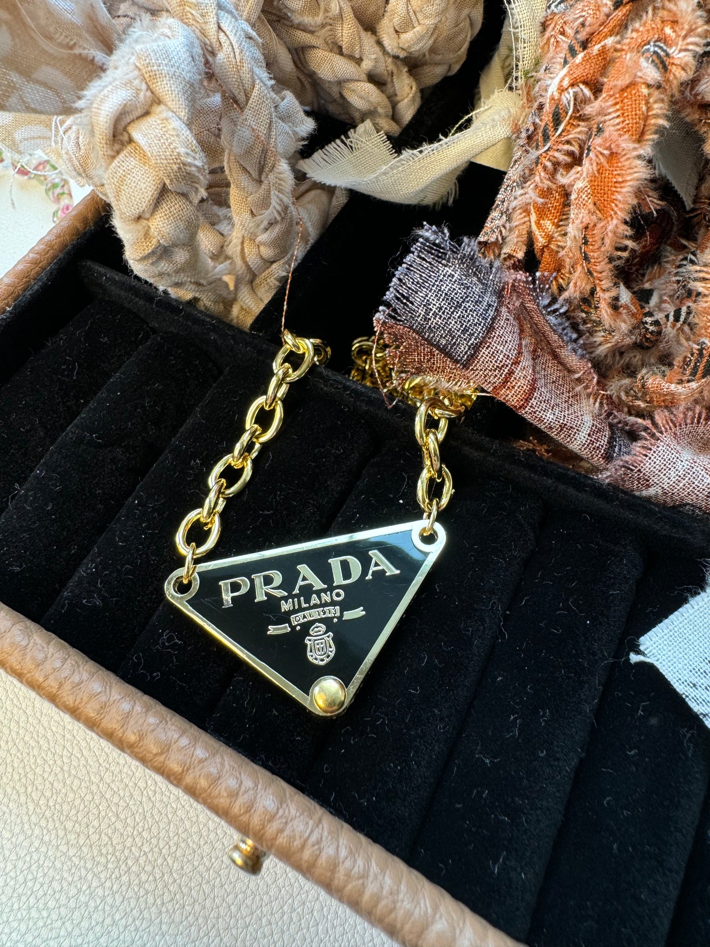 Presley necklace