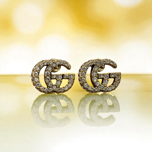 Glitzy